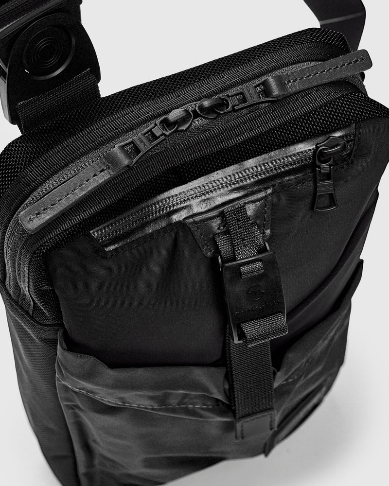 Scramble Shoulder Bag in Black