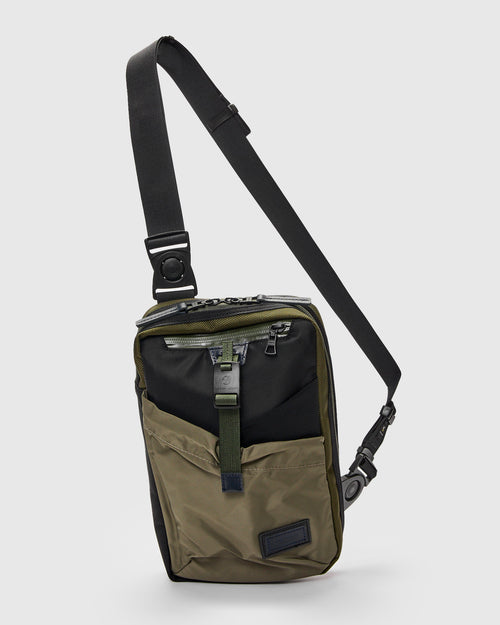 Scramble Shoulder Bag in Khaki