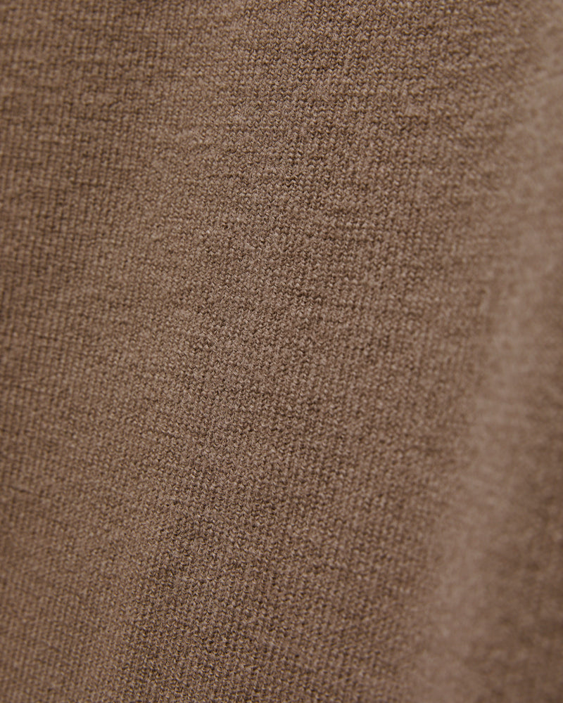 MWCC01 "Good Basics" Merino Wool Knit Sweater in Grain