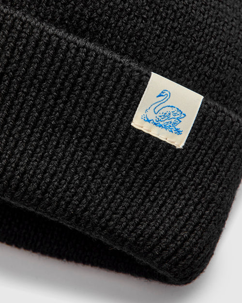 Merino Wool Ribbed Beanie in Deep Black