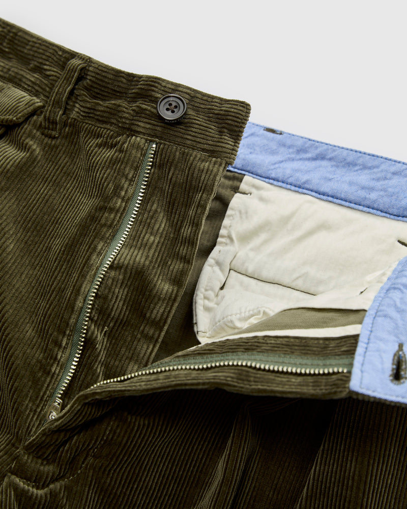 2-Pleat Corduroy Trousers in Dark Green