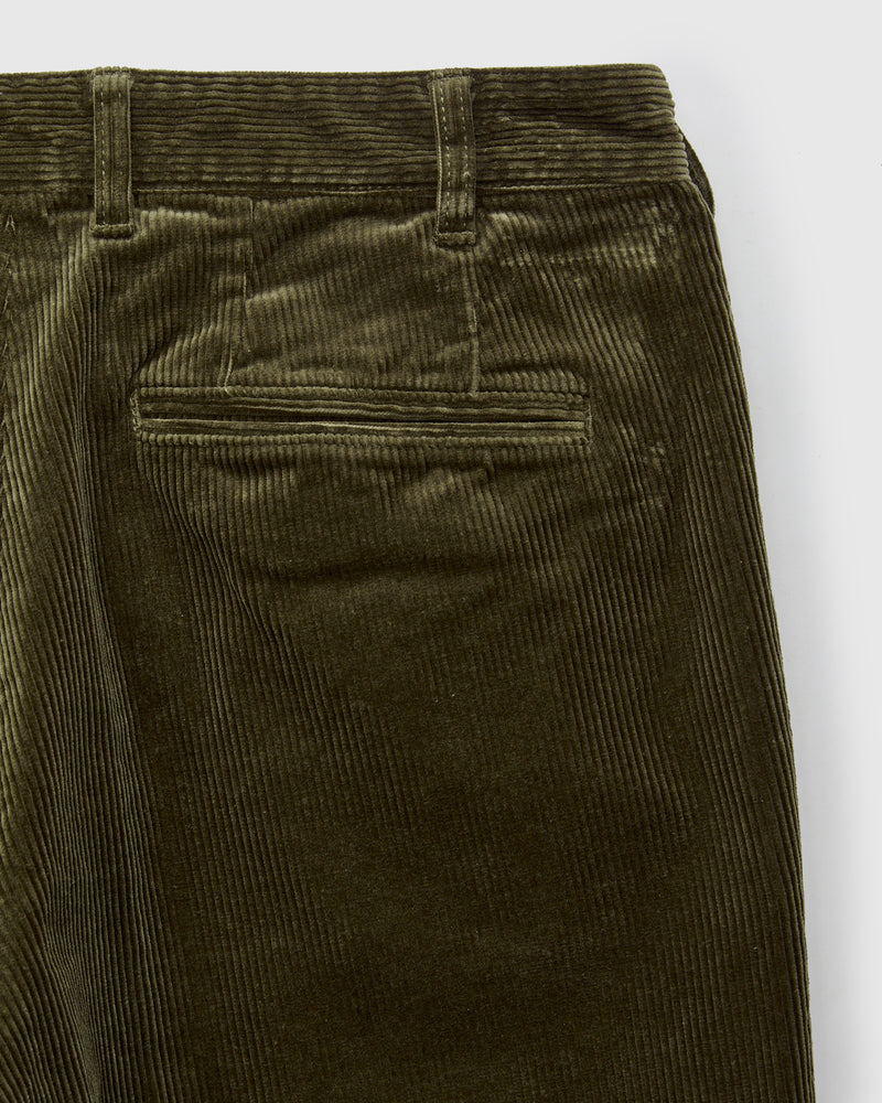 2-Pleat Corduroy Trousers in Dark Green