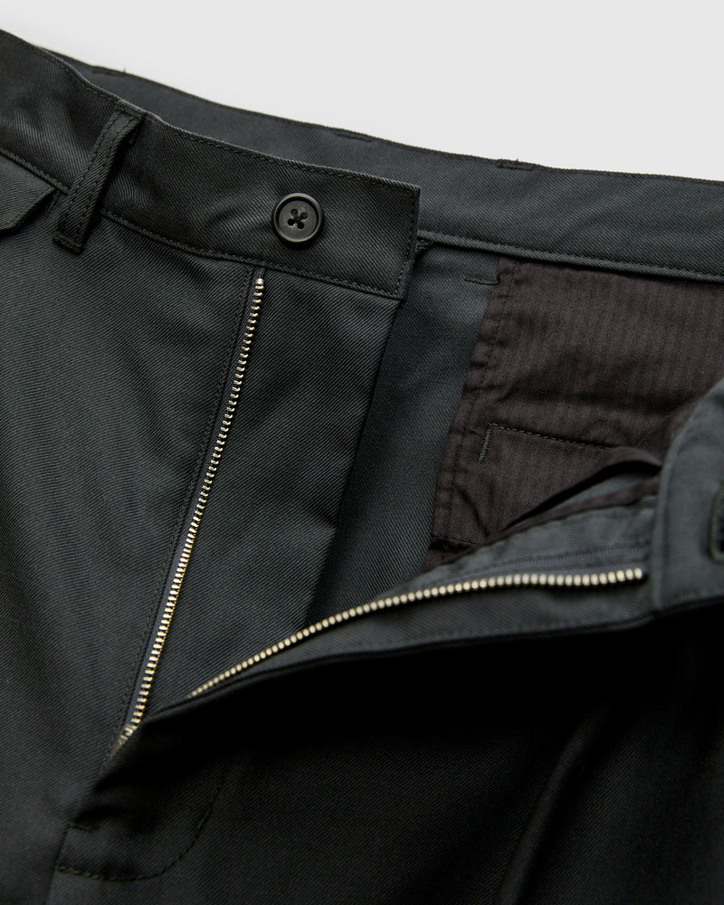 2-Pleat Laundry Wool Trousers in Charcoal