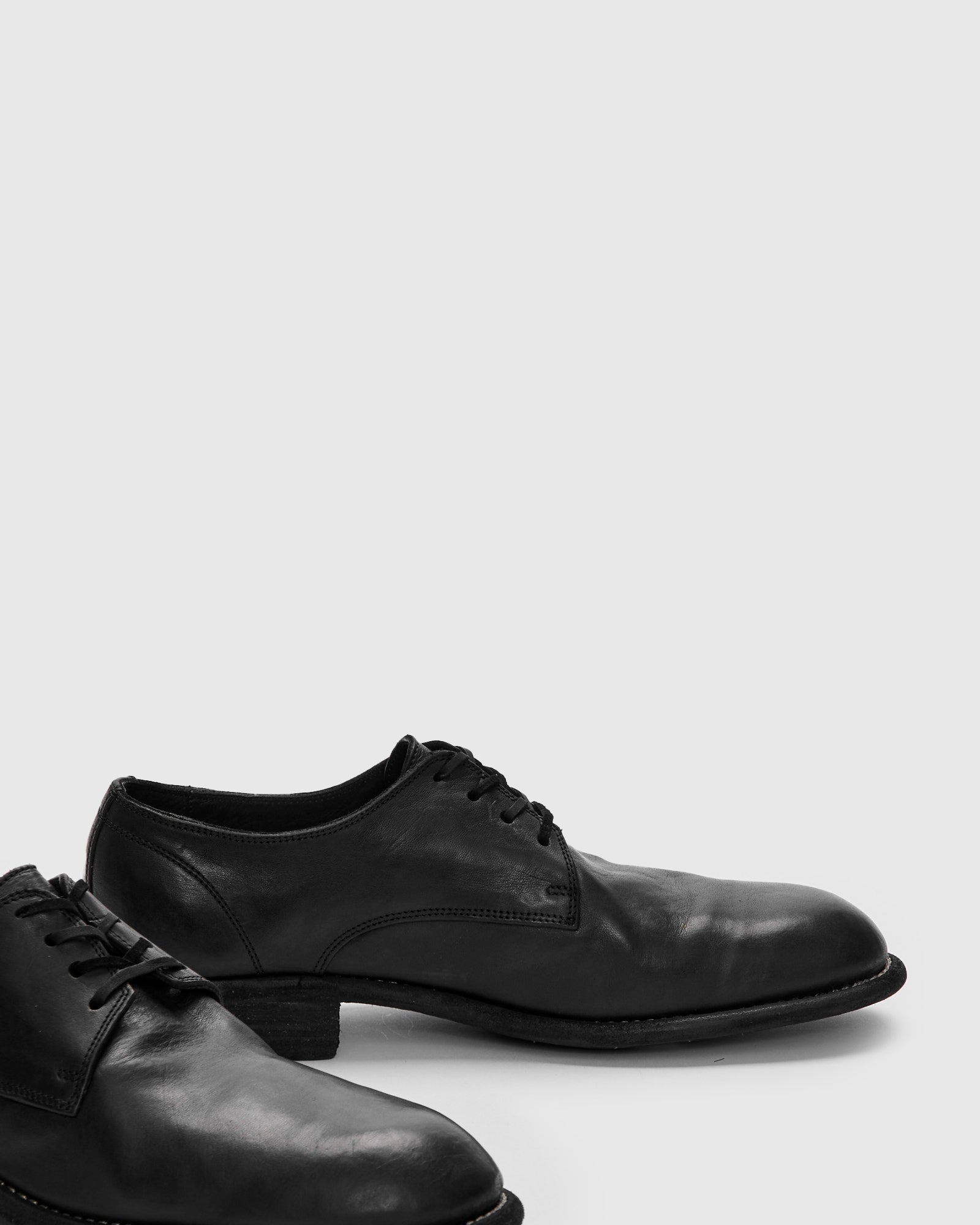 992 Classic Derby in Black Full Grain Horse Leather – Blue Owl