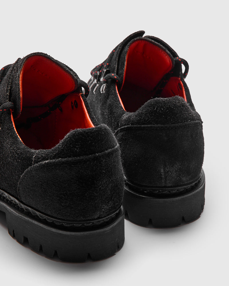 Clusaz Mountain Shoe in Velours Noir