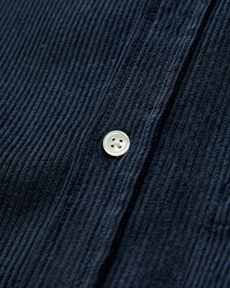 Lobo 2 Button-Up Shirt in Navy