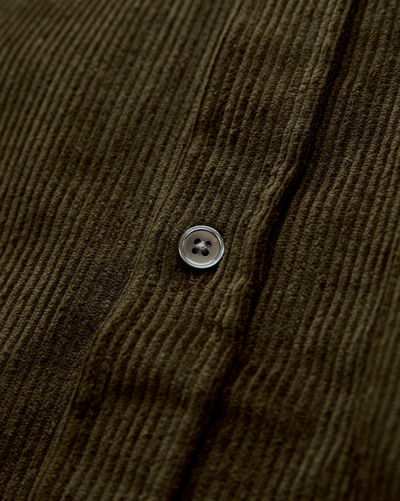 Lobo 2 Button-Up Shirt in Olive