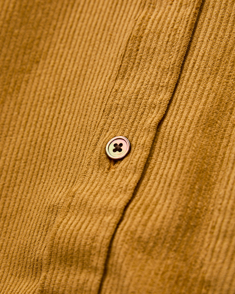 Lobo 2 Button-Up Shirt in Prairie