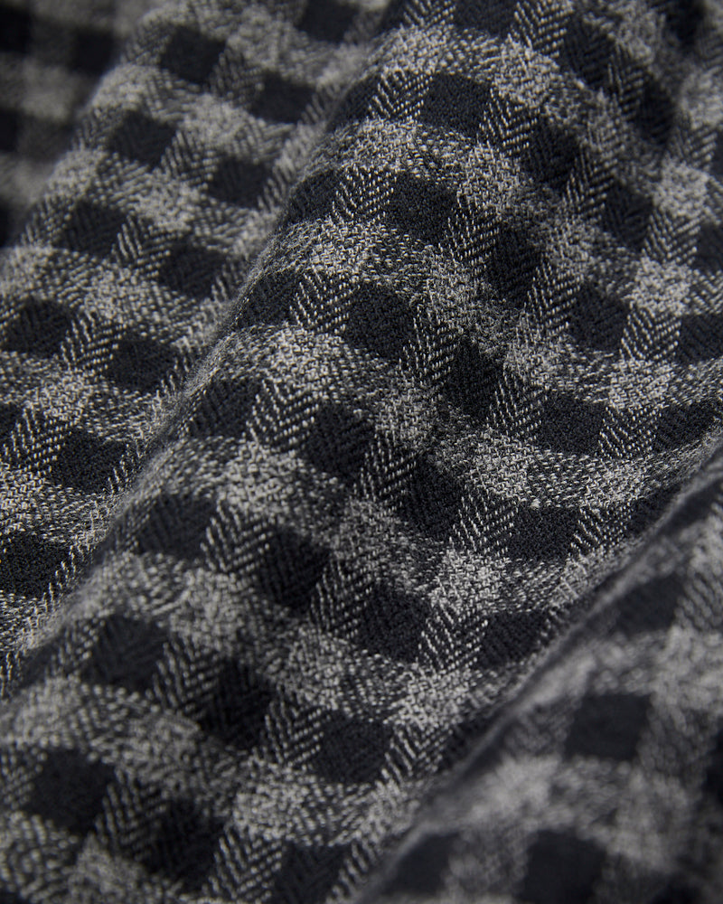 Roca Button-Up Shirt in Grey