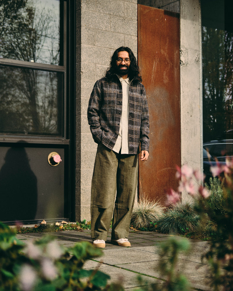 Raka Pants in Forest Green Crackle Canvas