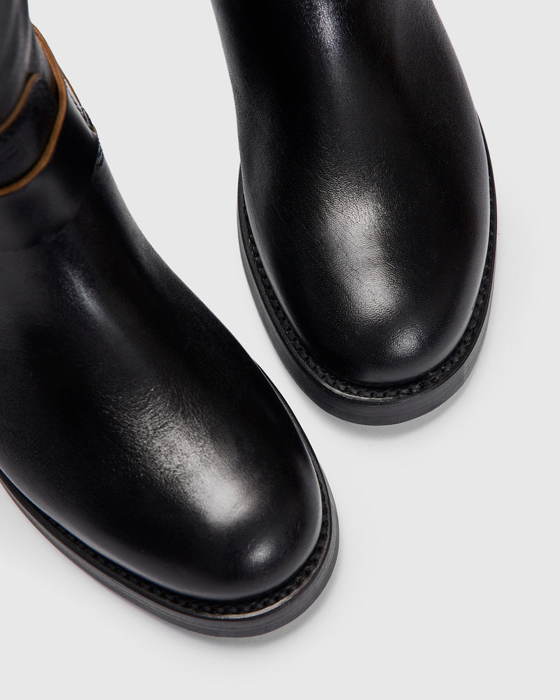 Wabash Engineer Boot in Shinki Hikaku Black Horsebutt