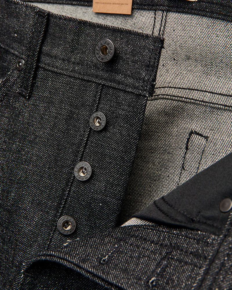 "Yatagarasu" 15oz Black Selvedge Denim - Weird Guy Fit