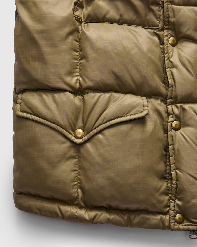 Jacobson Down Vest in Vintage Olive