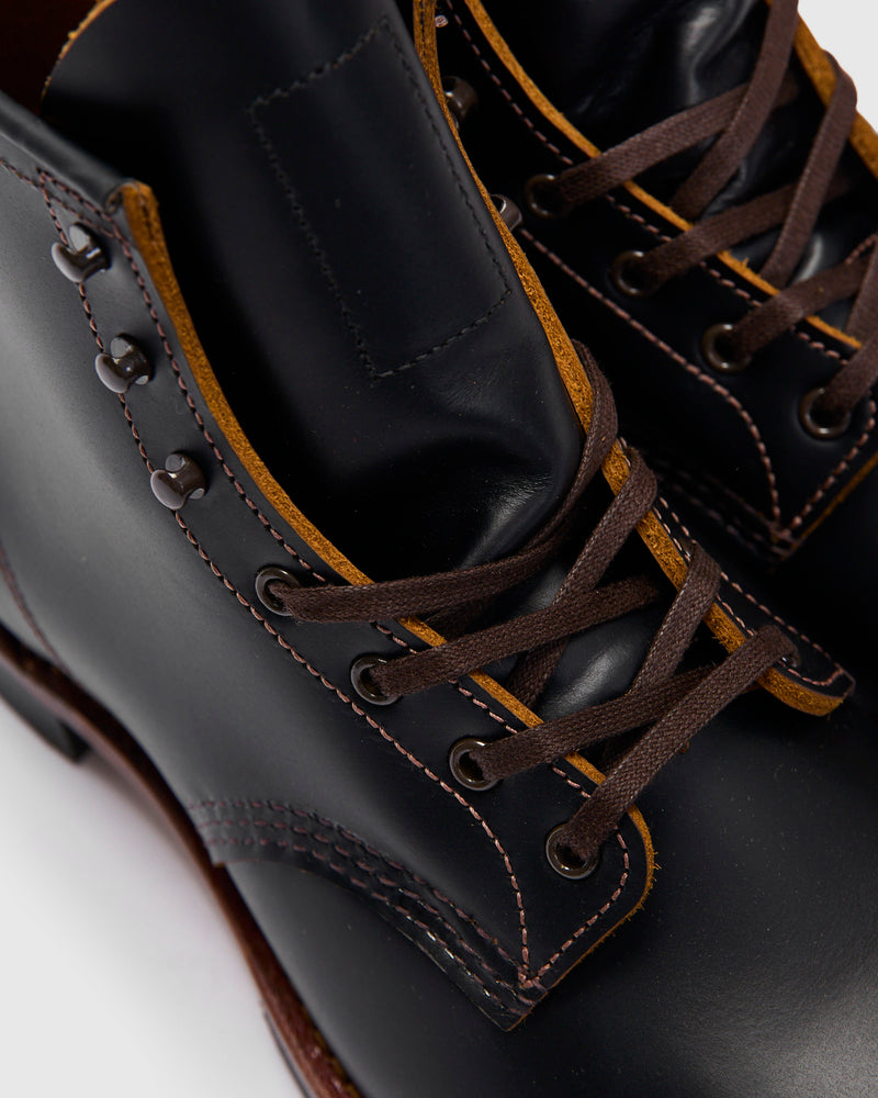 9060 Flatbox Beckman Boot in Black Klondike