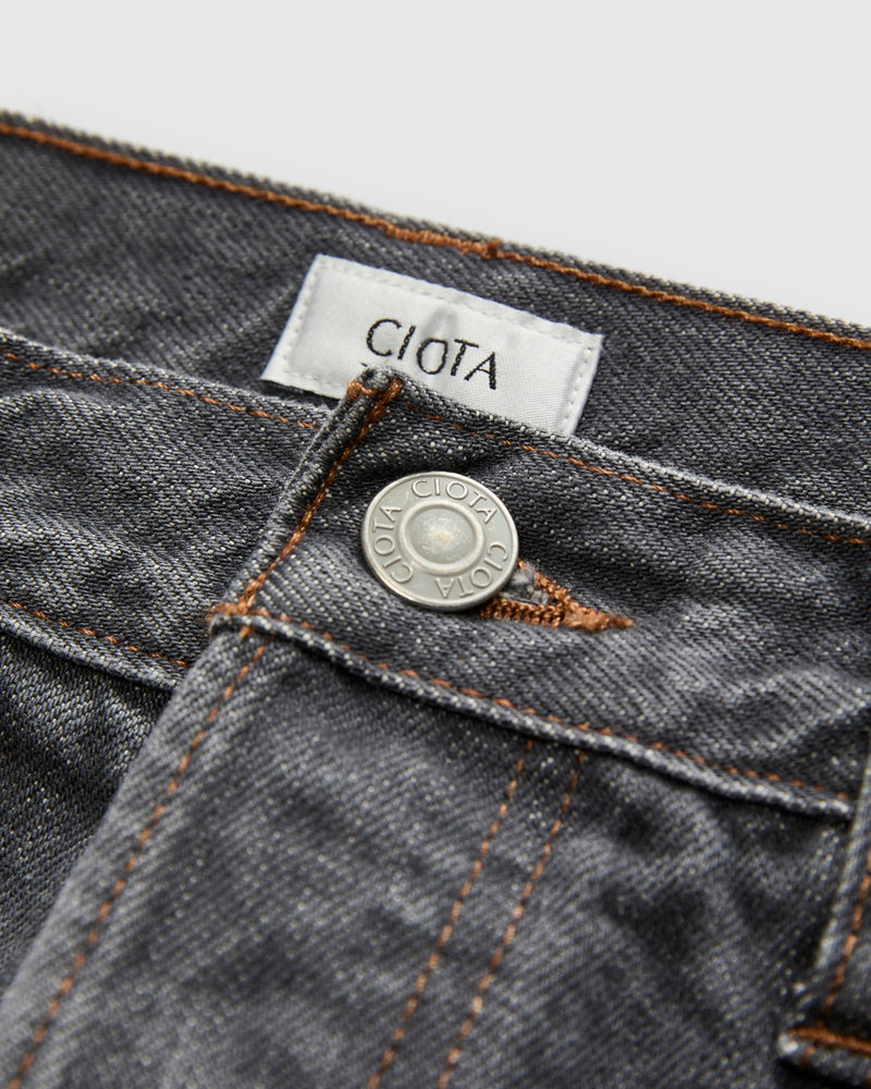 Straight 5 Pocket Selvedge Denim Pants in Medium Grey