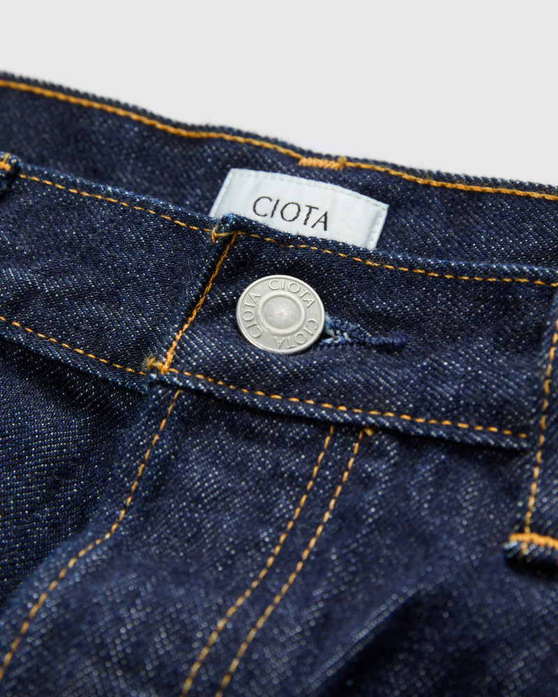 Straight 5 Pocket Selvedge Denim Pants in Navy Indigo