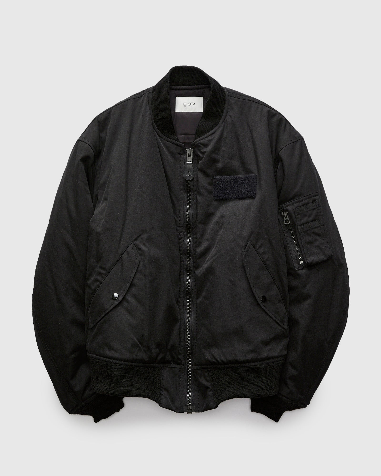 ジャケット・アウター MA-1 Flight Jacket (Jet-Dyed Model) Jet-Dyed