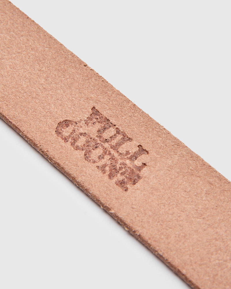 Wild Leather Narrow Belt in Natural