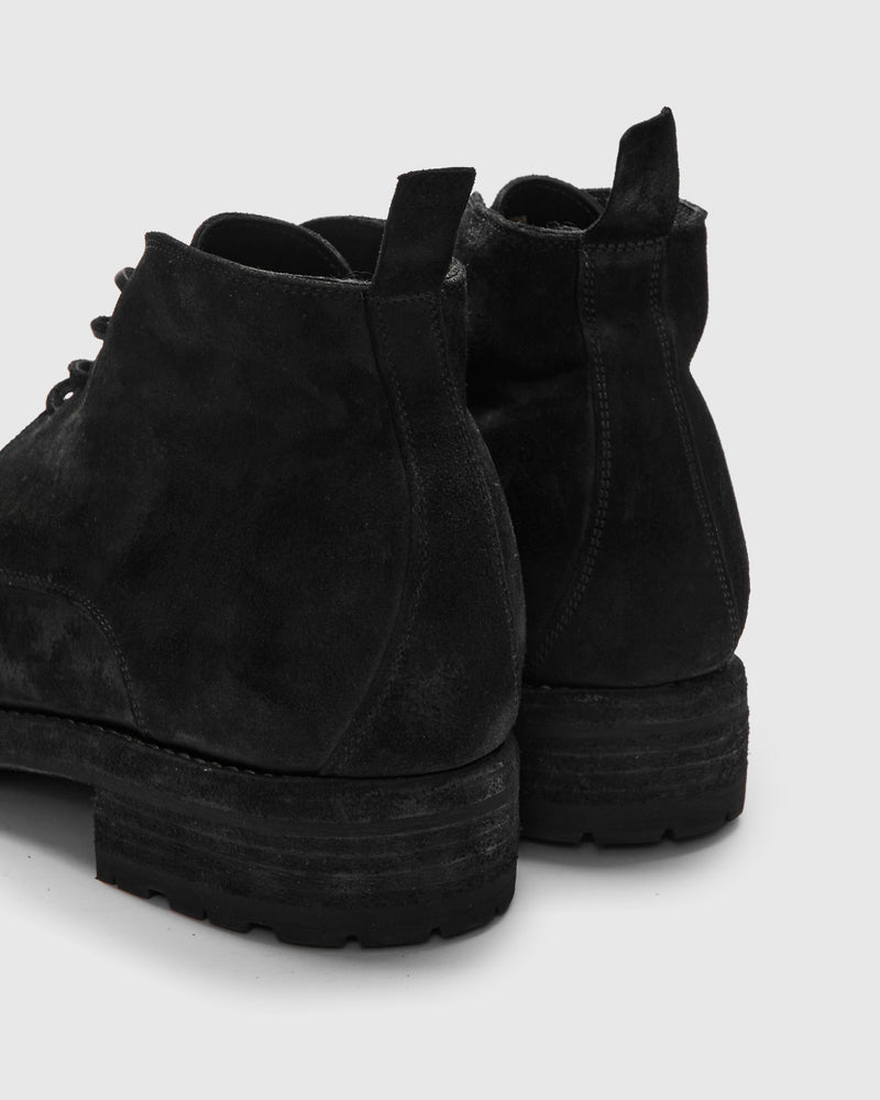 Ruggero Barrel Desert Boot in Midnight Reverse Vachetta