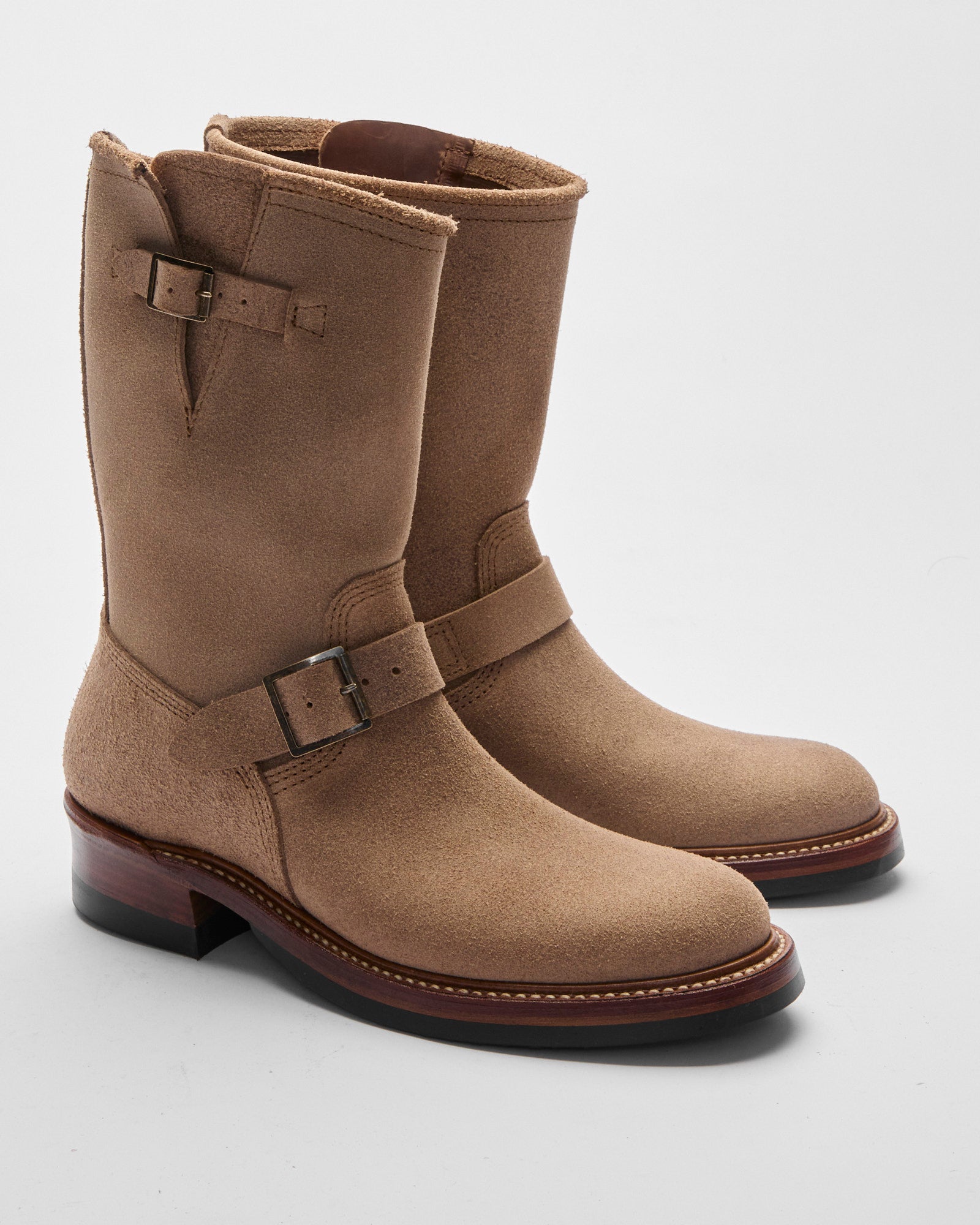 Wabash Engineer Boot in Horween Natural Roughout – Blue Owl Workshop