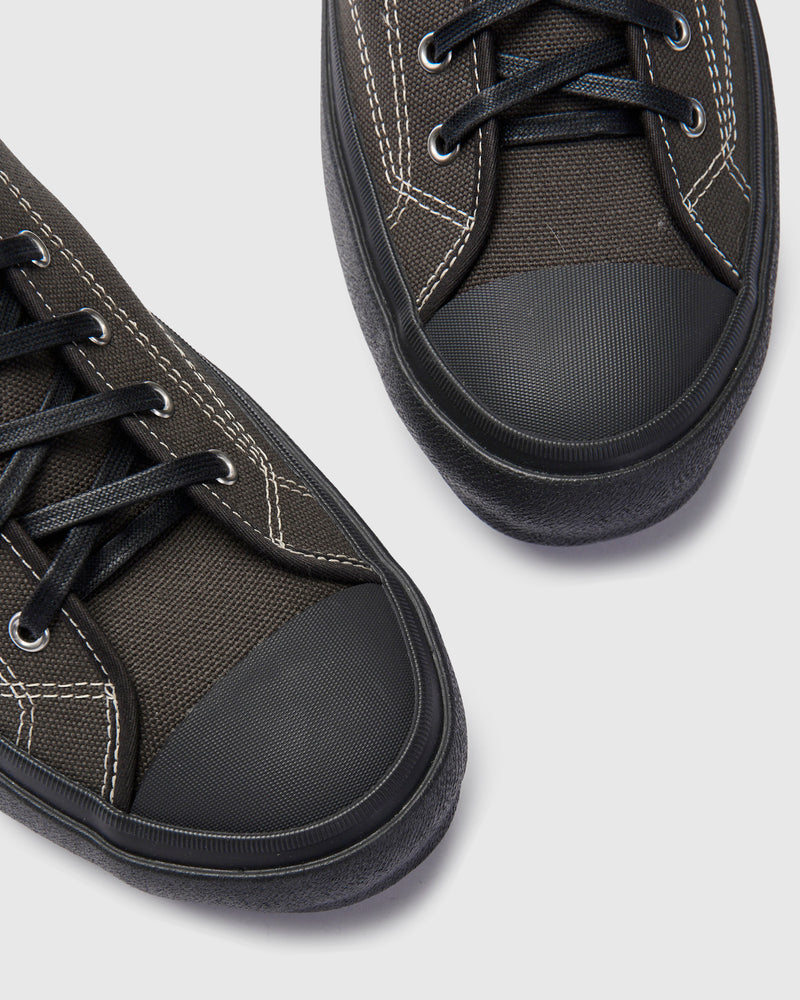 Hi Basket Sneaker in Charcoal