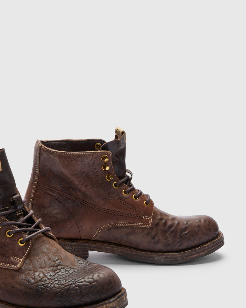 Damaged Virgil Boots-Folk in Dark Brown Horsehide