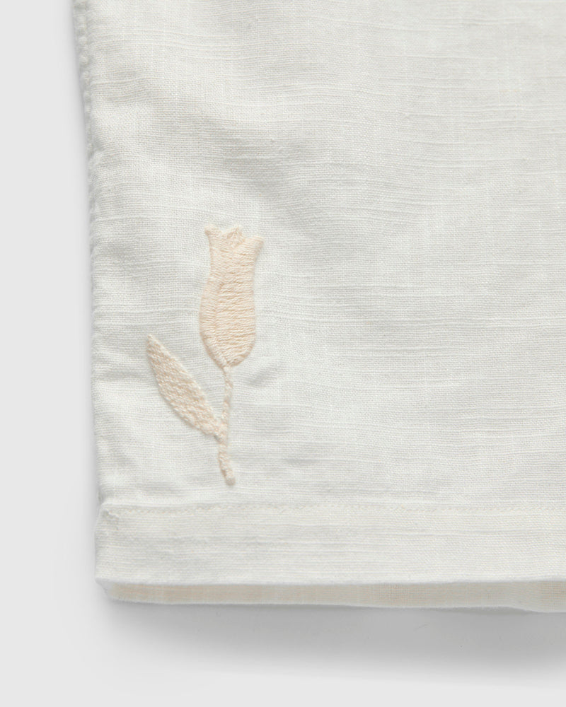 Embroidery Nature Ramie Shirt in Ecru