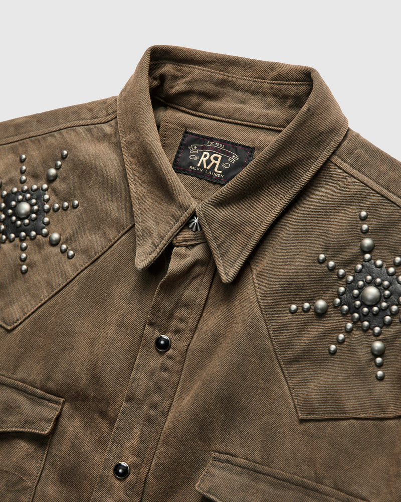 Studded Western Workshirt in Distressed Brown Wash