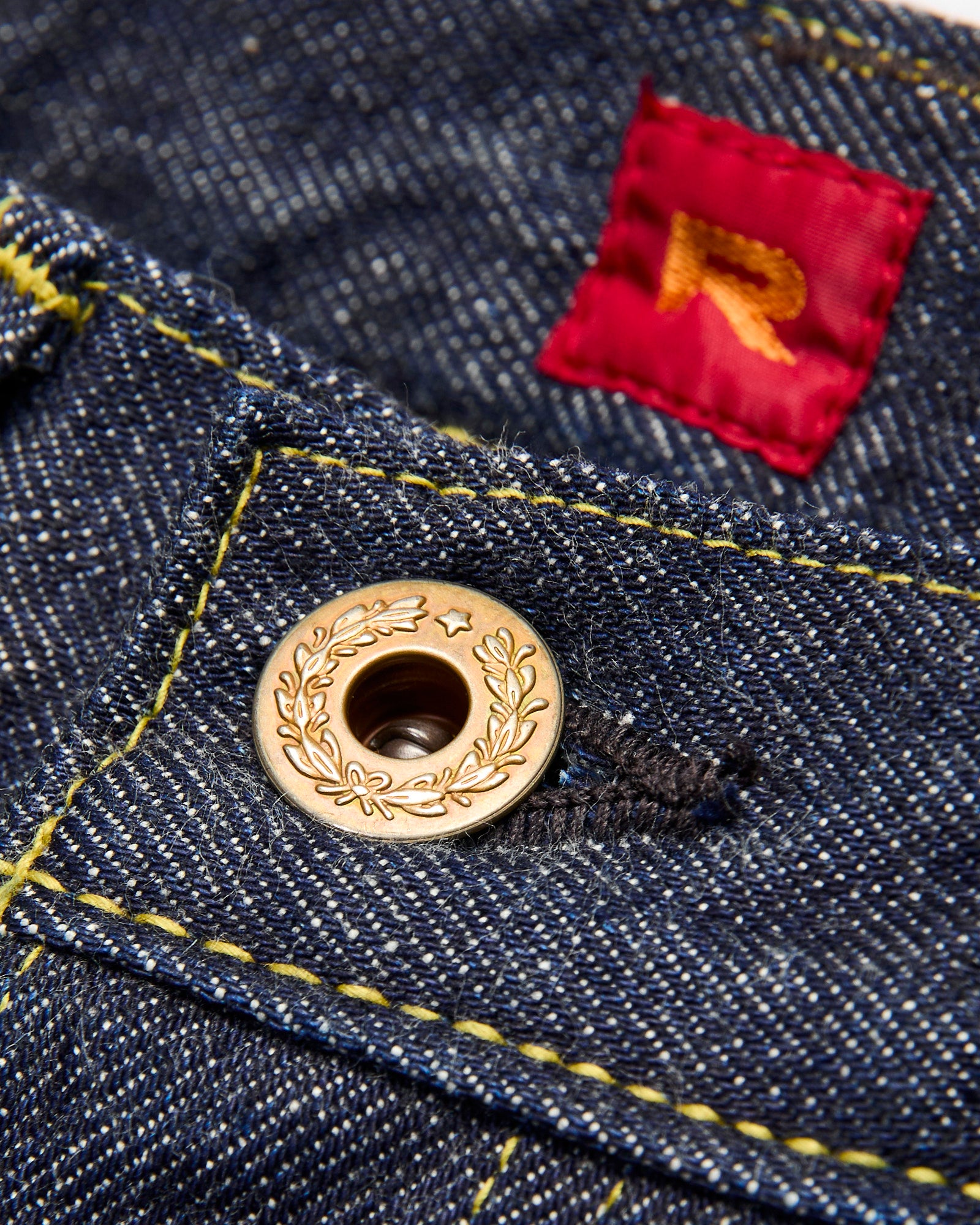 Yoshi　w38 デニム Tapered Yoshi 16 oz. Structure Selvedge – Realign Denim