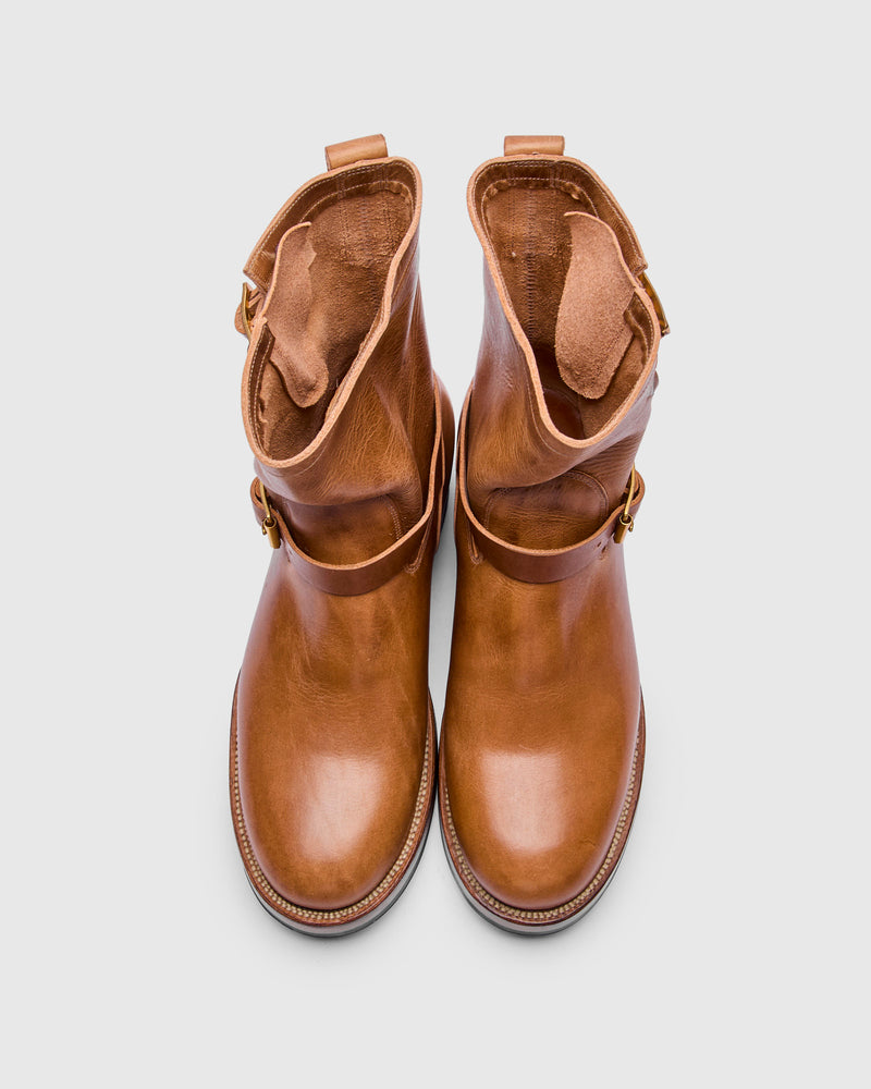Engineer Boot 2000 in Natural Cypress