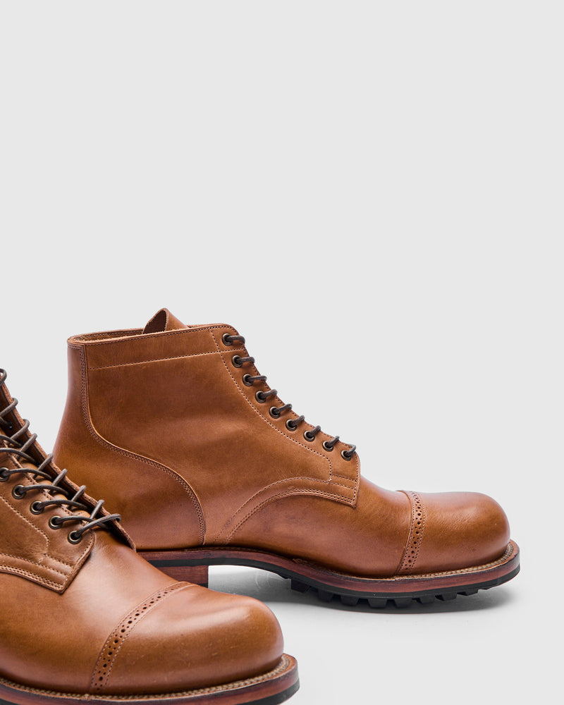 Service Boot 2040 in Natural Cypress