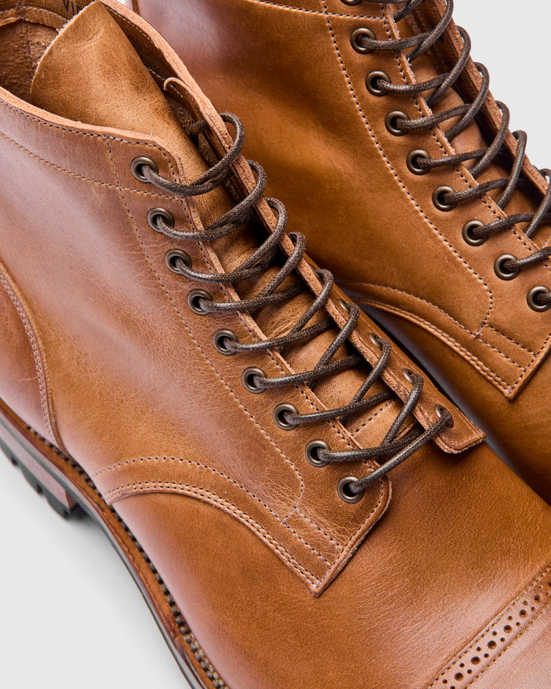 Service Boot 2040 in Natural Cypress