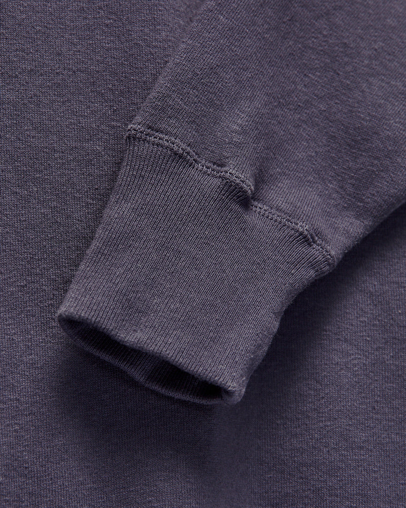 Tsuriami Raglan Sleeve Sweatshirt in Navy