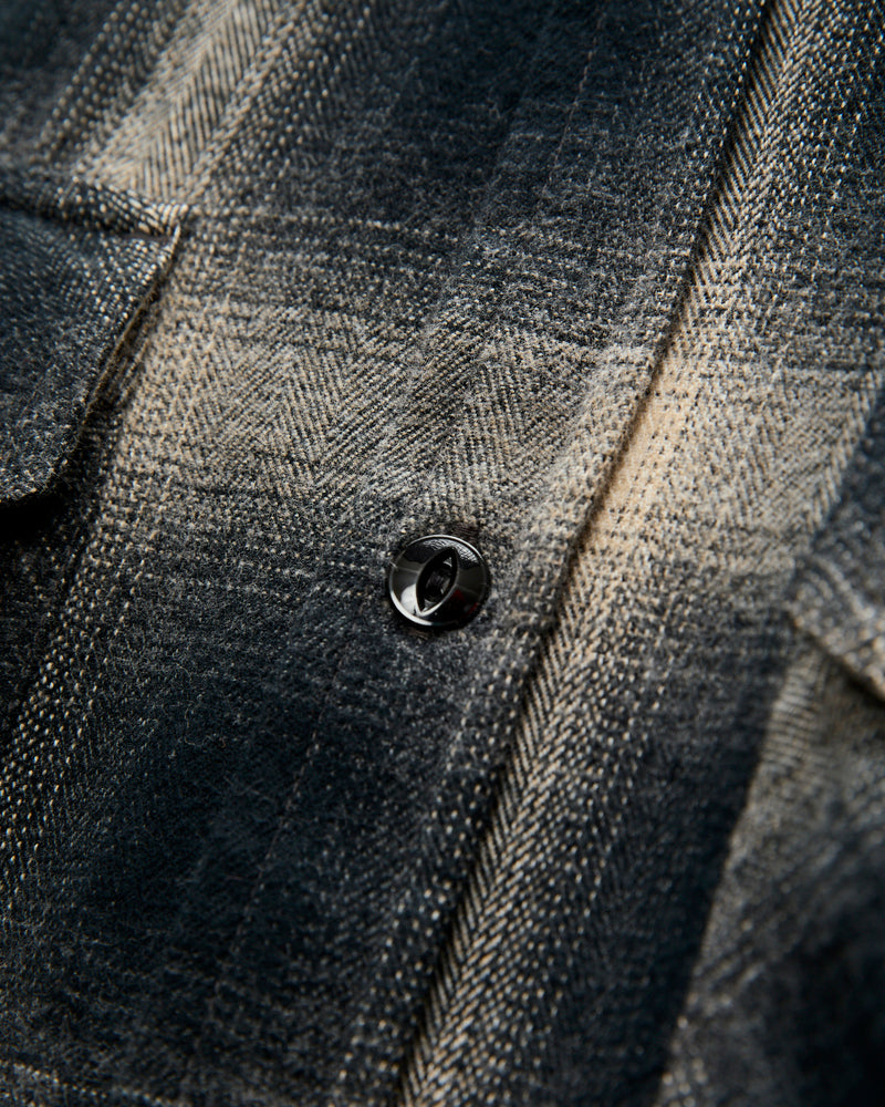 Crosscut Flannel in Black Ombre