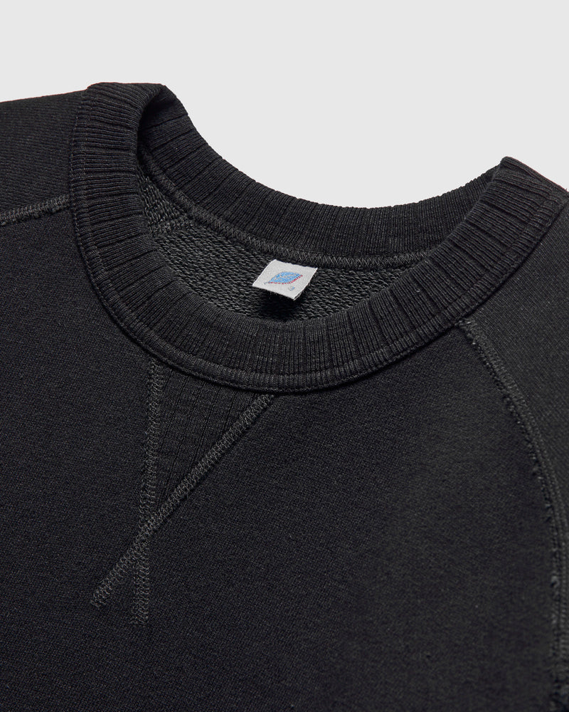 Yarn Dyed Knitted Sweatshirt in Indigo Black