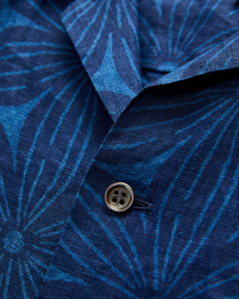 "Sakura" Bassen Aloha Shirt in Indigo