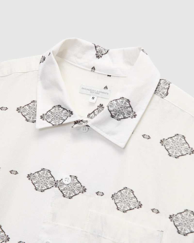 Camp Shirt in White Black Ikat Print