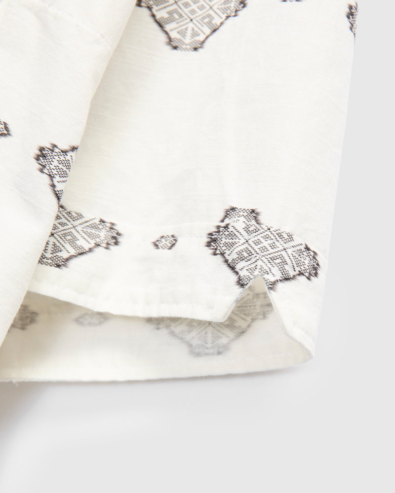 Camp Shirt in White Black Ikat Print