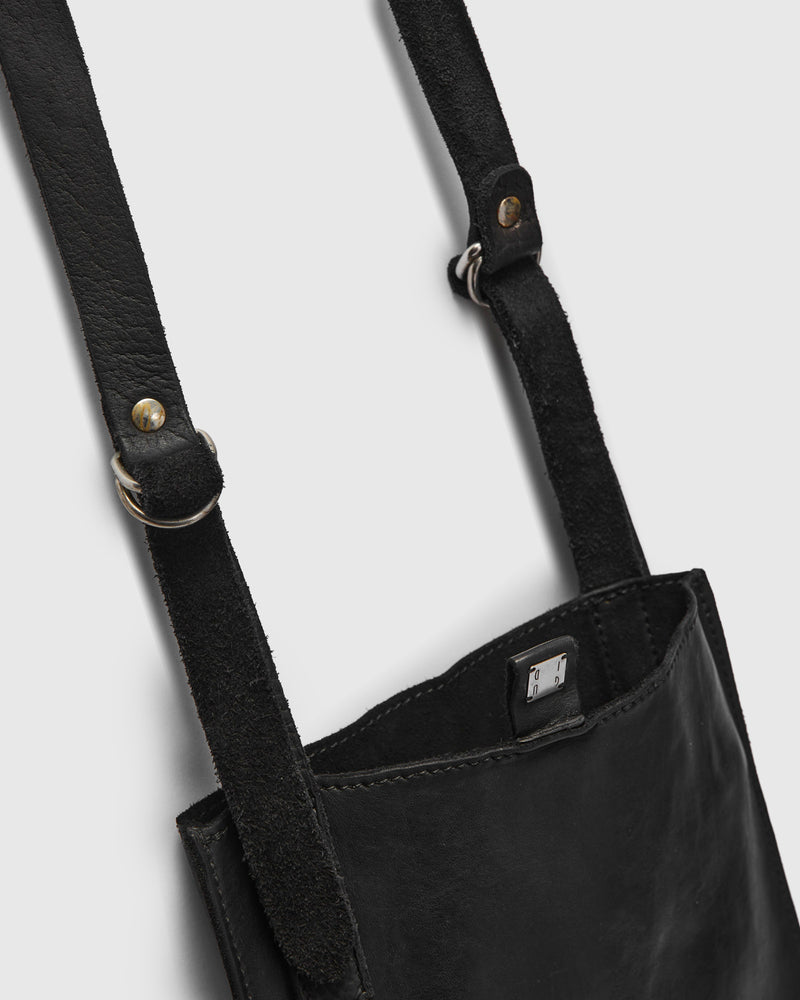 FT2 Flat Crossbody Bag in Black Full Grain Horse Leather