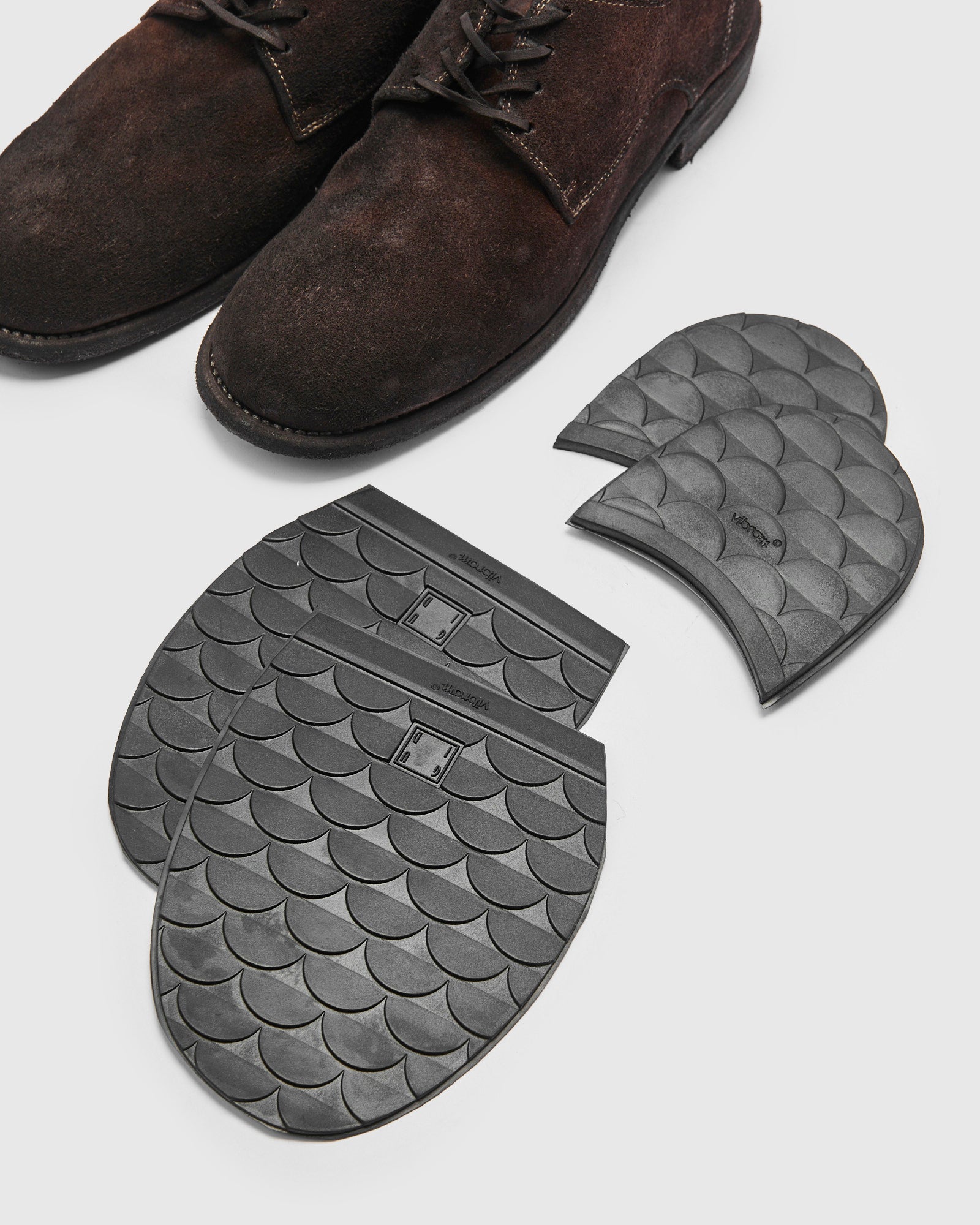 992 Classic Derby in Dark Brown Reverse Horse Leather – Blue Owl
