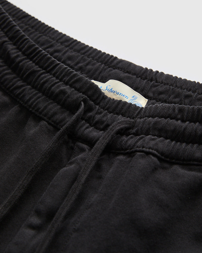5" Lightweight Cotton Twill Shorts in Deep Black