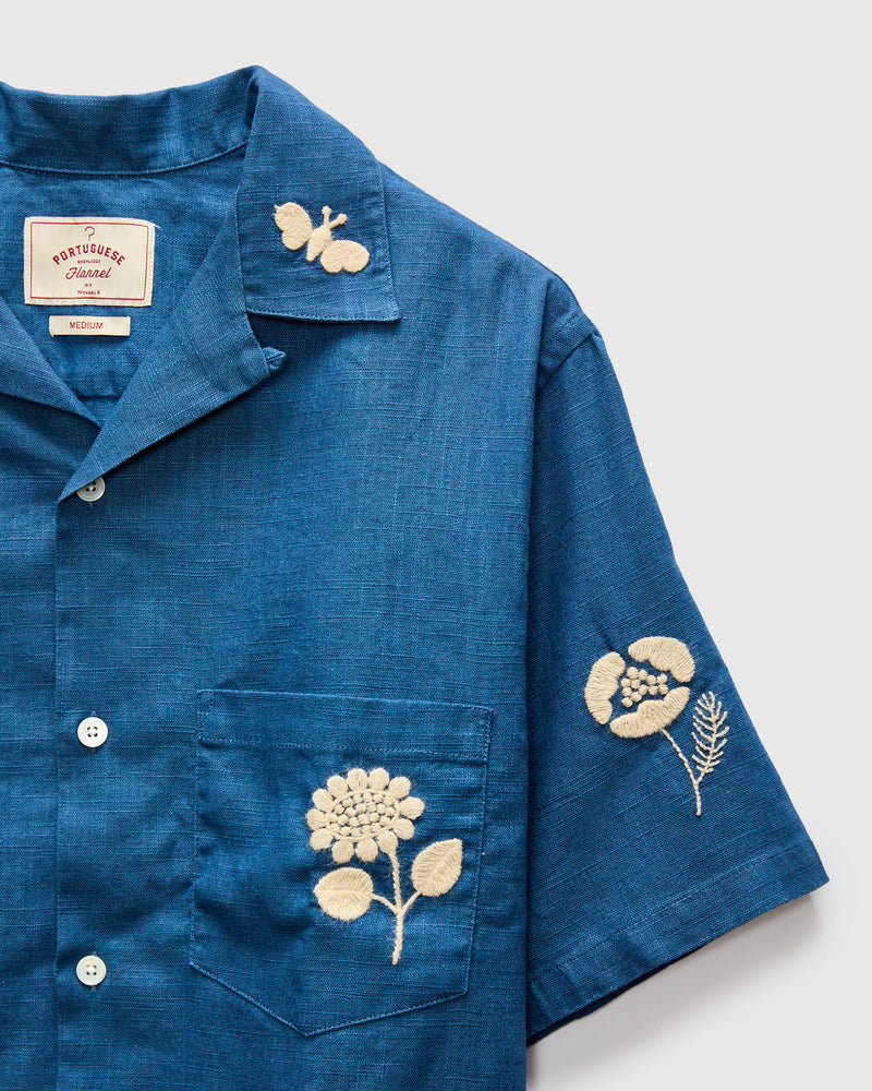 Embroidery Nature Ramie Shirt in Blue
