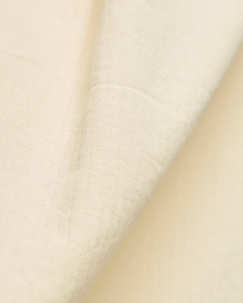 Herringbone Officer Shirt in Buttermilk