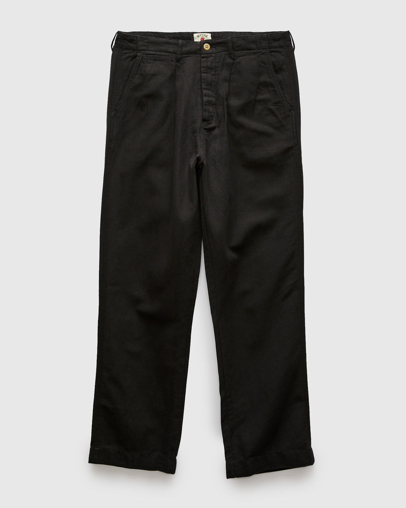 Linen Pleated Chino in Faded Black