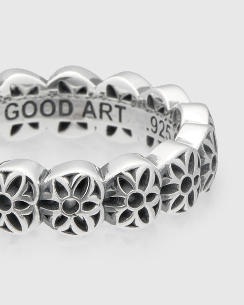 Rosette Heart Infinity Ring in Sterling Sliver