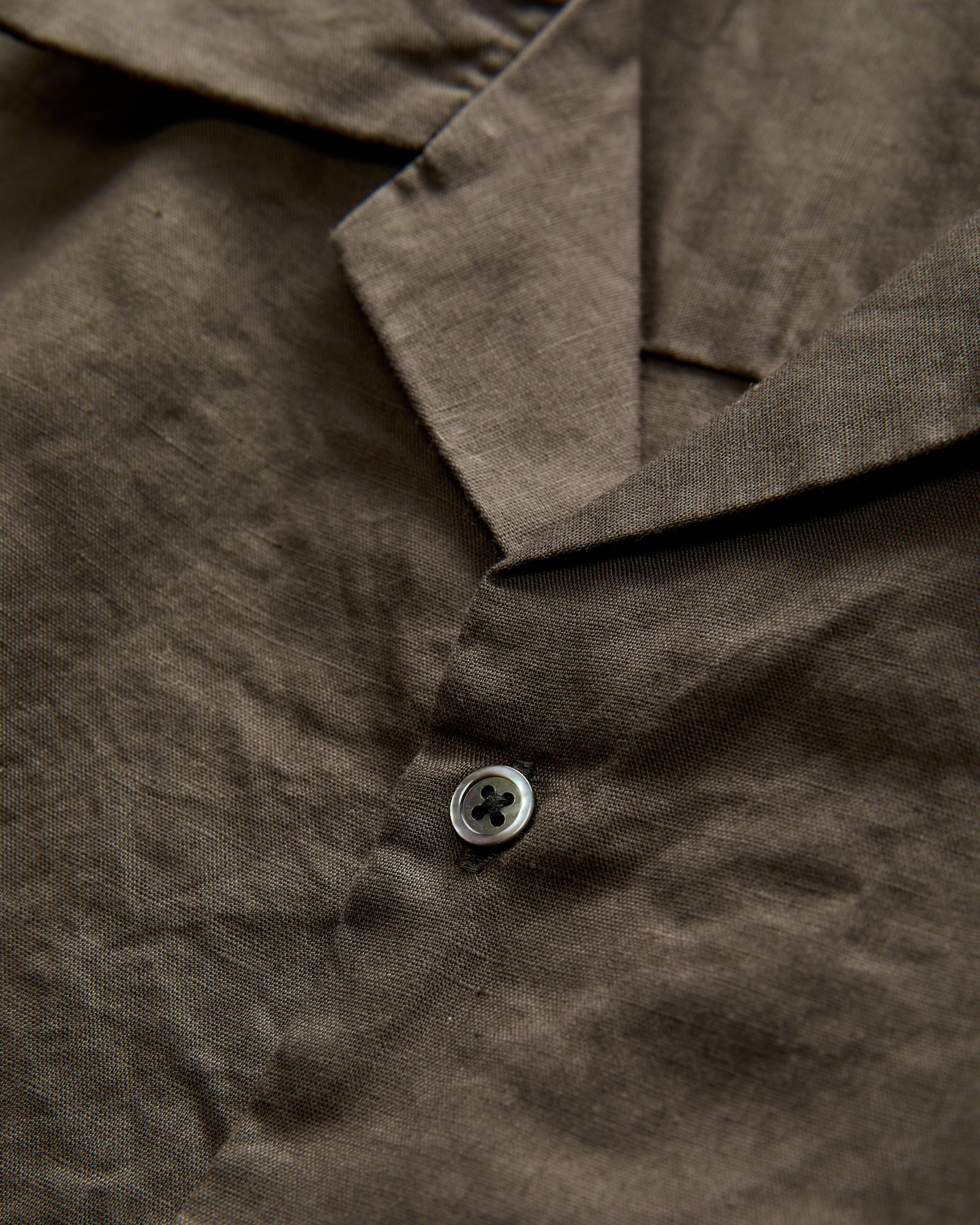 Linen Blend Open Collar SS Shirt in Charcoal Grey – Blue Owl Workshop