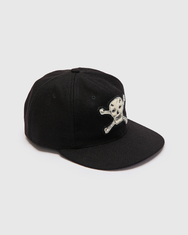 Hellcats Cap in Black Wool