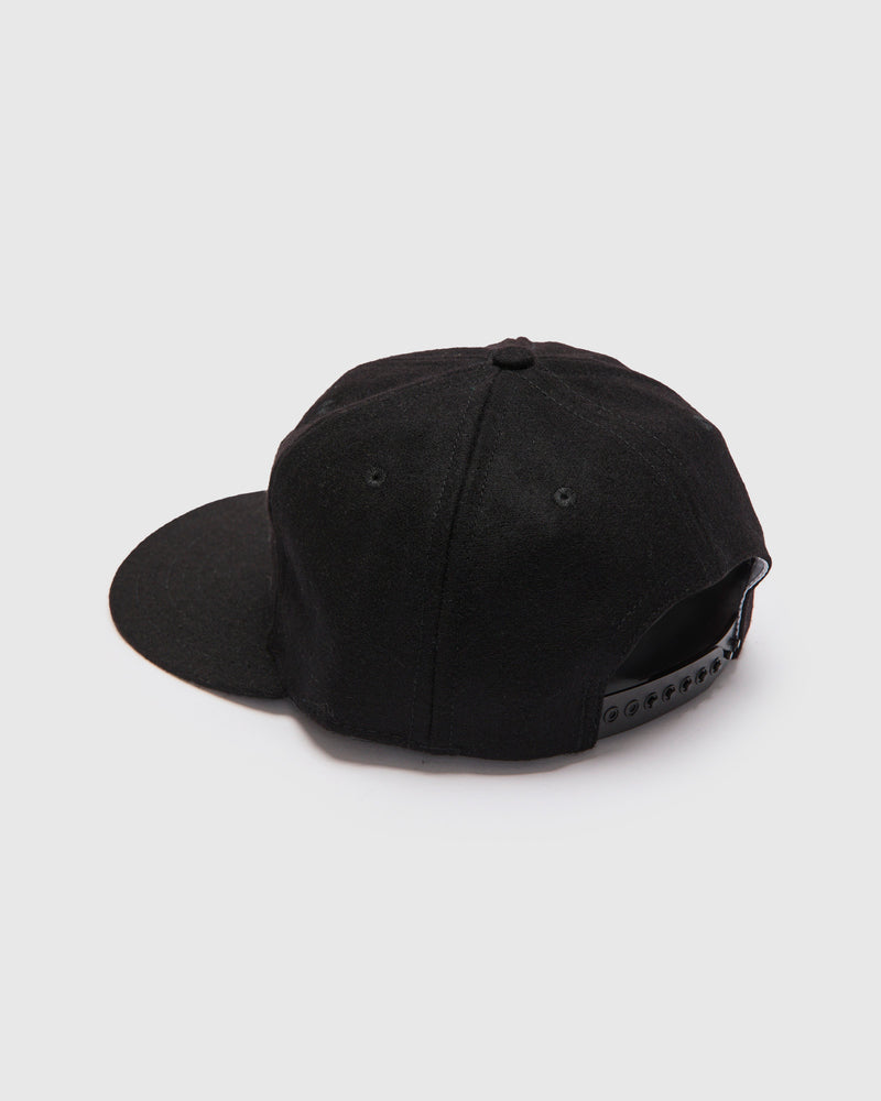 Hellcats Cap in Black Wool