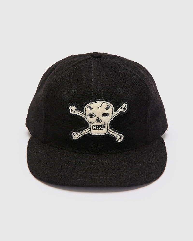 Hellcats Cap in Black Wool