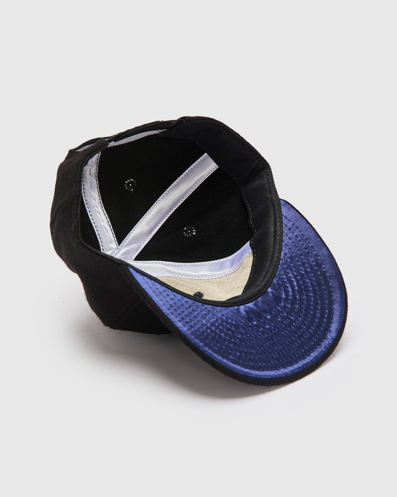 Hellcats Cap in Black Wool